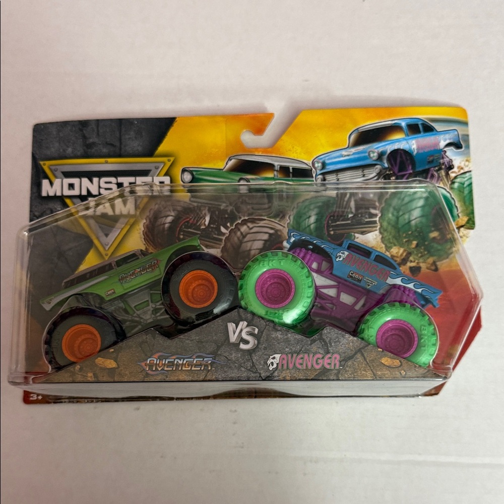 Avenger vs Avenger Toy Truck Set - Green and Purple